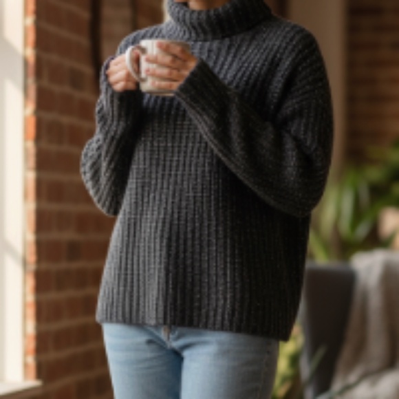 Womens Express Mock Turtleneck Chunky Sweater - Picture 3 of 6